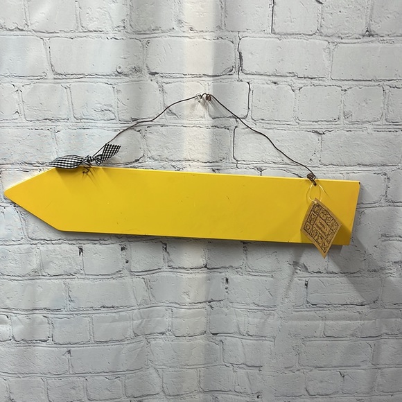 Welcome Back to school pencil door hanging - Picture 3 of 5